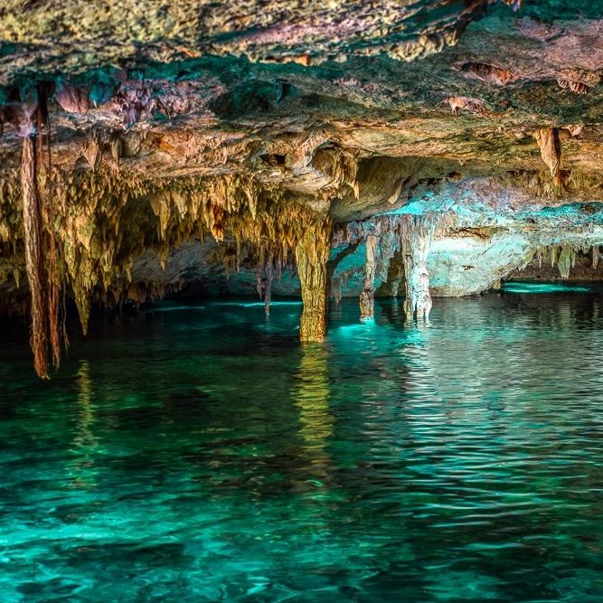 Cenote Dos Ojos with clear blue water